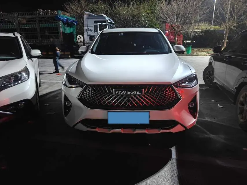 2021 Haval F7 1.5T 169HP L4 7DCT,autocango,china used car exporter,china ev exporter,chinese used car exporter,chinese used ev exporter