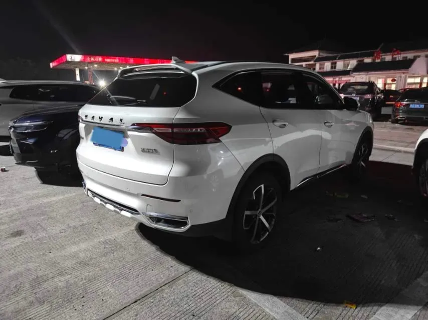 2021 Haval F7 1.5T 169HP L4 7DCT,autocango,china used car exporter,china ev exporter,chinese used car exporter,chinese used ev exporter