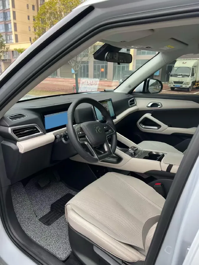 2024 BYD YuanUP BEV 45.12KWH,autocango,china used car exporter,china ev exporter,chinese used car exporter,chinese used ev exporter