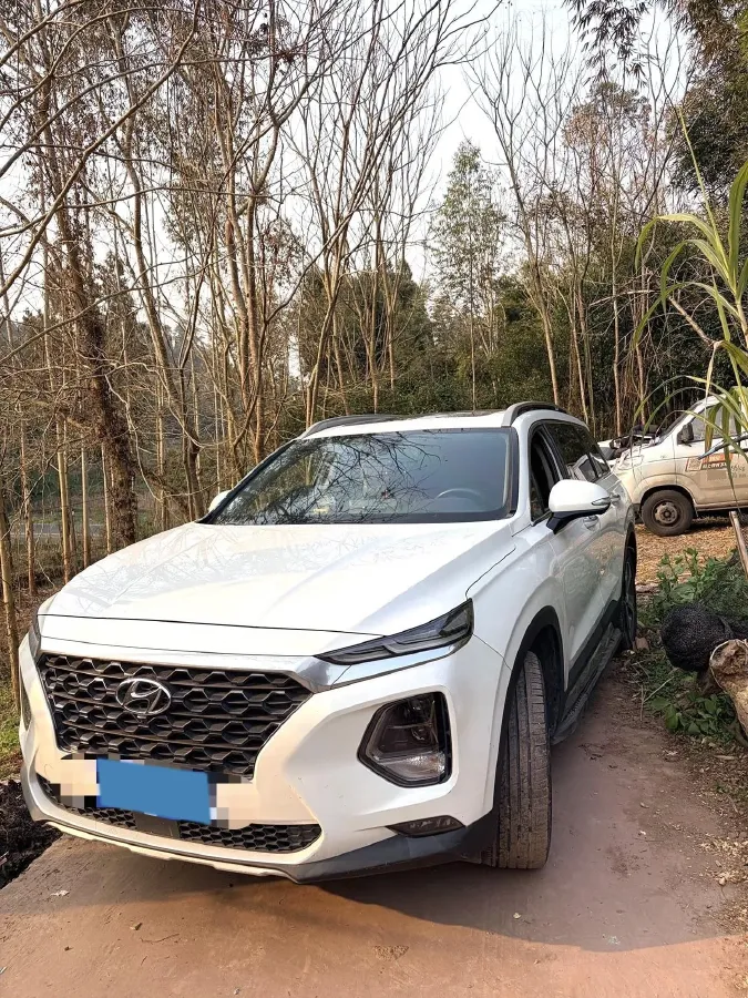 2019 Hyundai Santafe 2.0T 240HP L4 8AT,autocango,china used car exporter,china ev exporter,chinese used car exporter,chinese used ev exporter