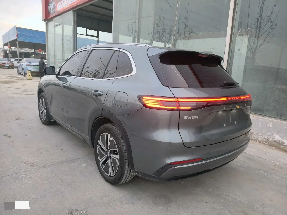 2025 Geely Galaxy L7 1.5L 112HP L4 1DHT PHEV 18.4KWH,autocango,china used car exporter,china ev exporter,chinese used car exporter,chinese used ev exporter