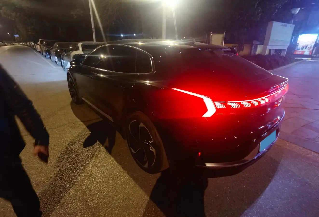 2023 Zeekr 001 BEV 100KWH,autocango,china used car exporter,china ev exporter,chinese used car exporter,chinese used ev exporter