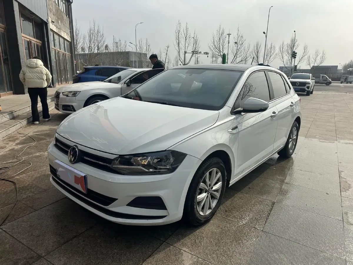 2023 Volkswagen Polo 1.5L 110HP L4 6AT,autocango,china used car exporter,china ev exporter,chinese used car exporter,chinese used ev exporter