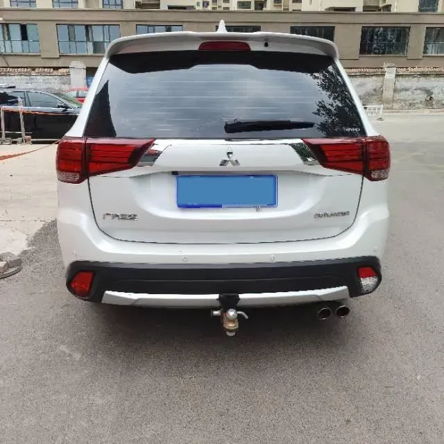 2018 Mitsubishi Outlander 2.4L 192HP L4 CVT,autocango,china used car exporter,china ev exporter,chinese used car exporter,chinese used ev exporter