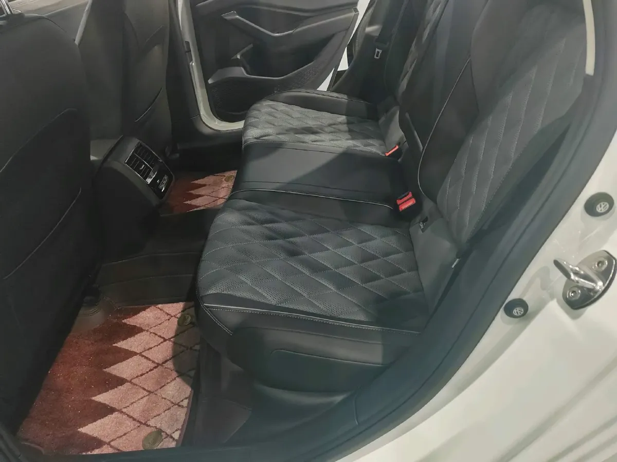 2023 Volkswagen Sagitar 1.4T 150HP L4 7DCT,autocango,china used car exporter,china ev exporter,chinese used car exporter,chinese used ev exporter