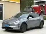 2025 Tesla Model Y BEV 62.5KWH