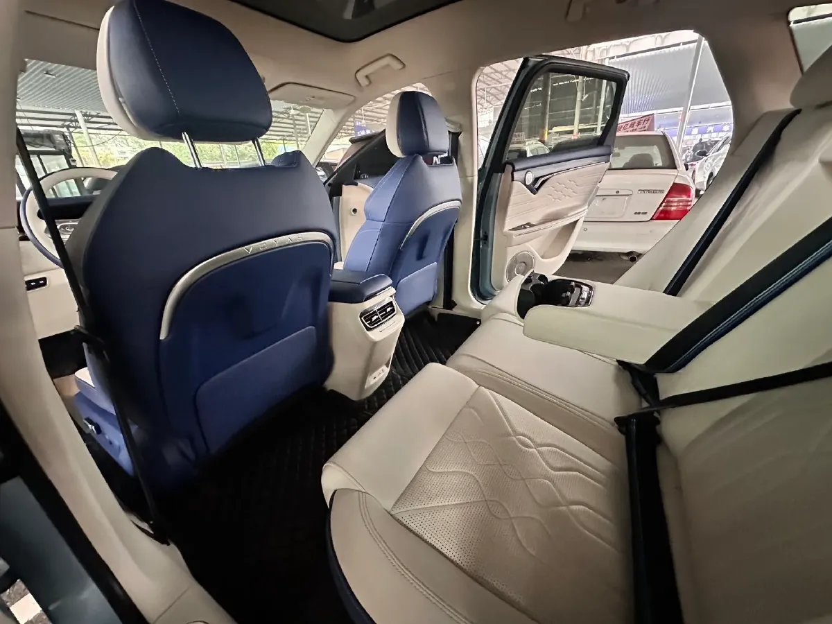 2021 Voyah FREE BEV 88KWH,autocango,china used car exporter,china ev exporter,chinese used car exporter,chinese used ev exporter