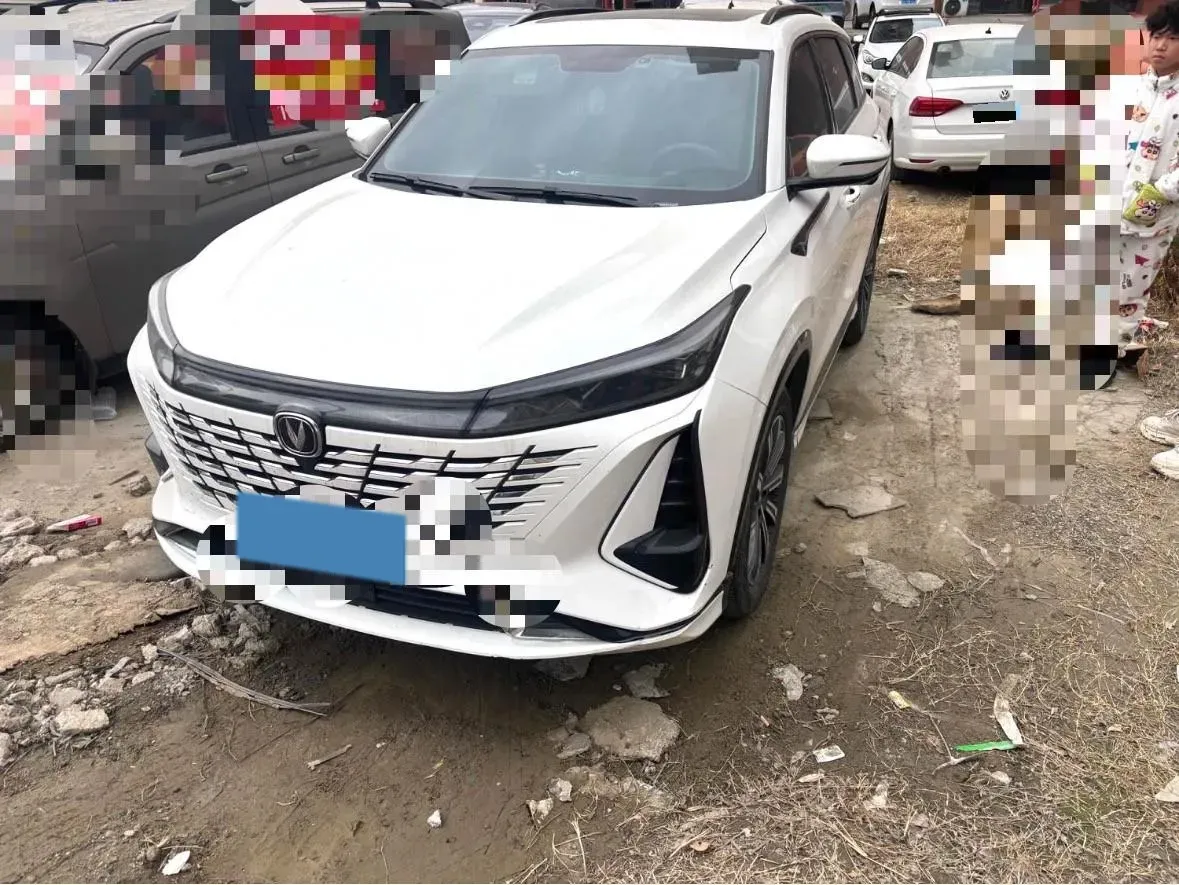 2024 ChangAn CS75 1.5T 188HP L4 7DCT,autocango,china used car exporter,china ev exporter,chinese used car exporter,chinese used ev exporter