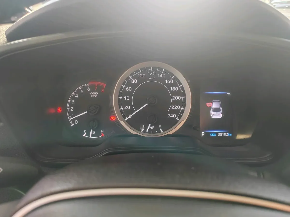 2021 Toyota Corolla 1.2T 116HP L4 CVT,autocango,china used car exporter,china ev exporter,chinese used car exporter,chinese used ev exporter