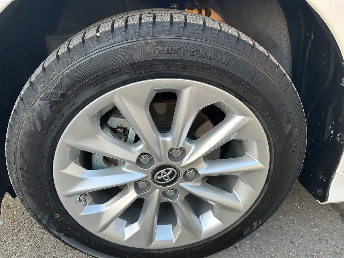 2021 Toyota Corolla 1.2T 116HP L4 CVT,autocango,china used car exporter,china ev exporter,chinese used car exporter,chinese used ev exporter