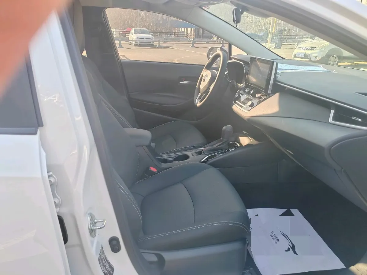2021 Toyota Corolla 1.2T 116HP L4 CVT,autocango,china used car exporter,china ev exporter,chinese used car exporter,chinese used ev exporter