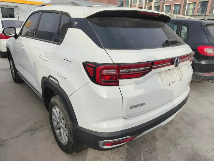 2019 ChangAn CS35 Plus 1.6L 128HP L4 5MT,autocango,china used car exporter,china ev exporter,chinese used car exporter,chinese used ev exporter