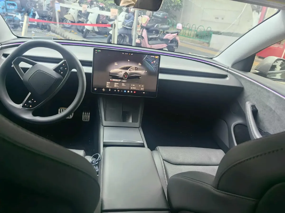 2024 Audi Q3 2.0T 220HP L4 7DCT,autocango,china used car exporter,china ev exporter,chinese used car exporter,chinese used ev exporter