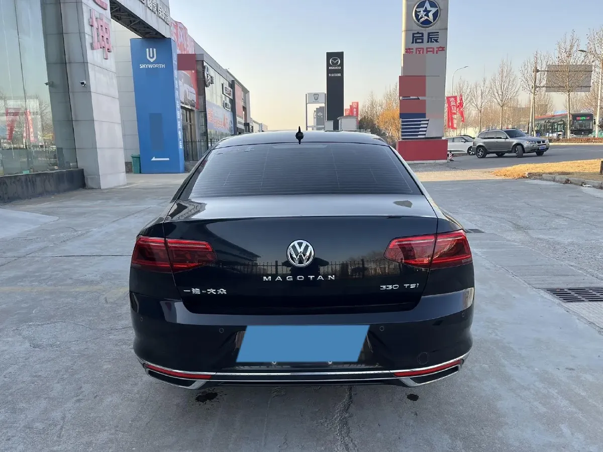 2020 Volkswagen Magotan 2.0T 186HP L4 7DCT,autocango,china used car exporter,china ev exporter,chinese used car exporter,chinese used ev exporter