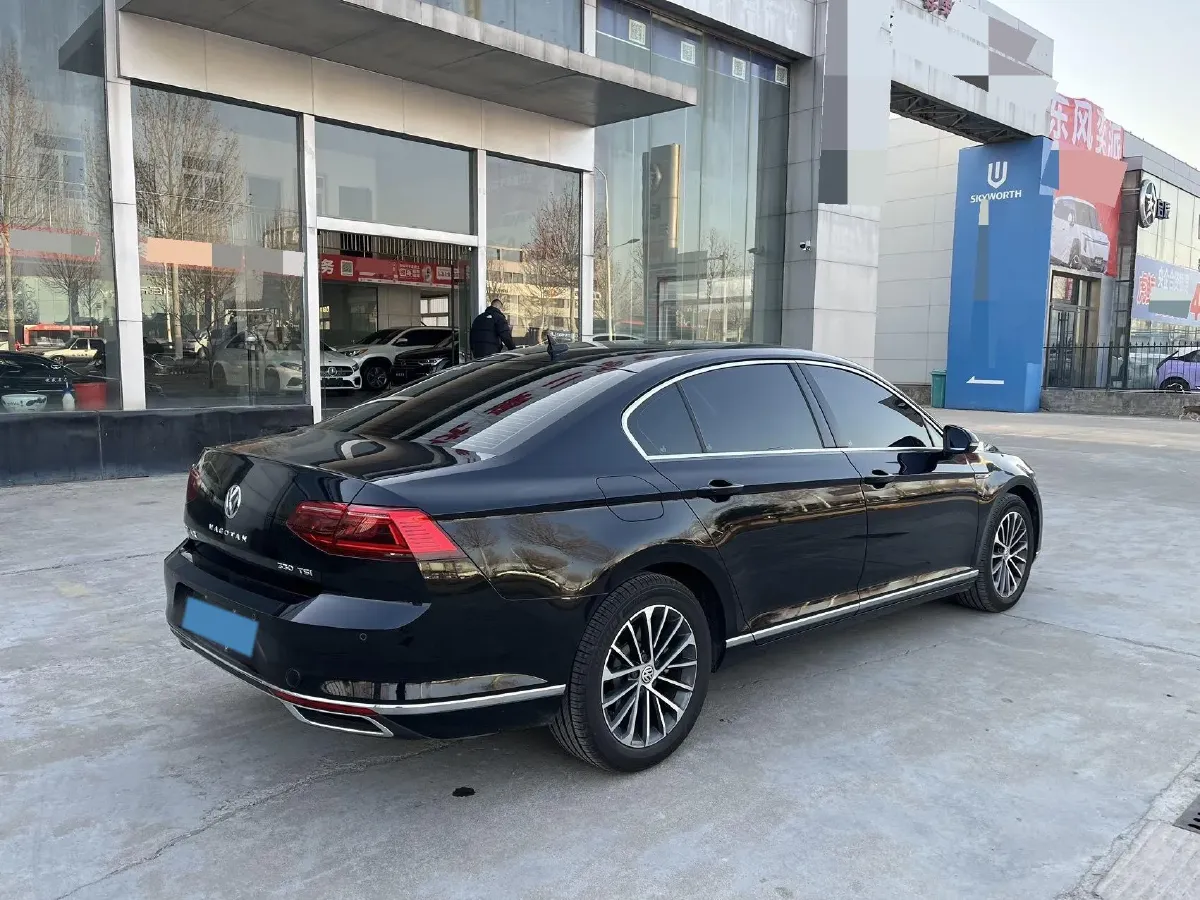 2020 Volkswagen Magotan 2.0T 186HP L4 7DCT,autocango,china used car exporter,china ev exporter,chinese used car exporter,chinese used ev exporter