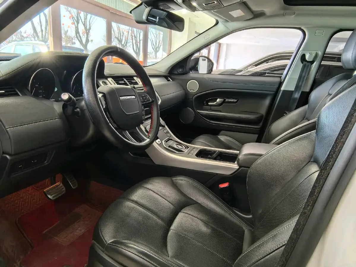 2018 Jaguar F-PACE 2.0T 250HP L4 8AT,autocango,china used car exporter,china ev exporter,chinese used car exporter,chinese used ev exporter