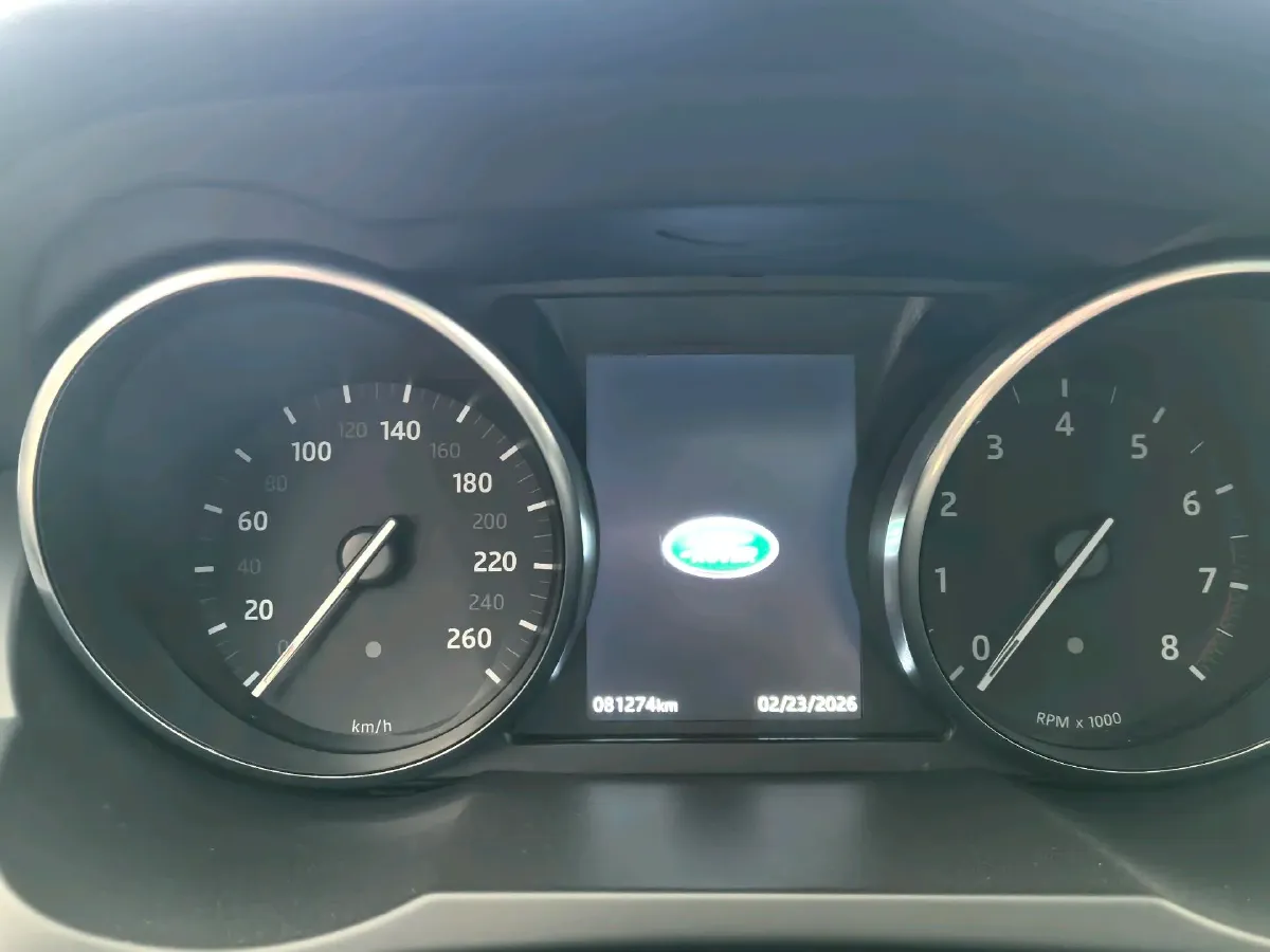 2018 Jaguar F-PACE 2.0T 250HP L4 8AT,autocango,china used car exporter,china ev exporter,chinese used car exporter,chinese used ev exporter