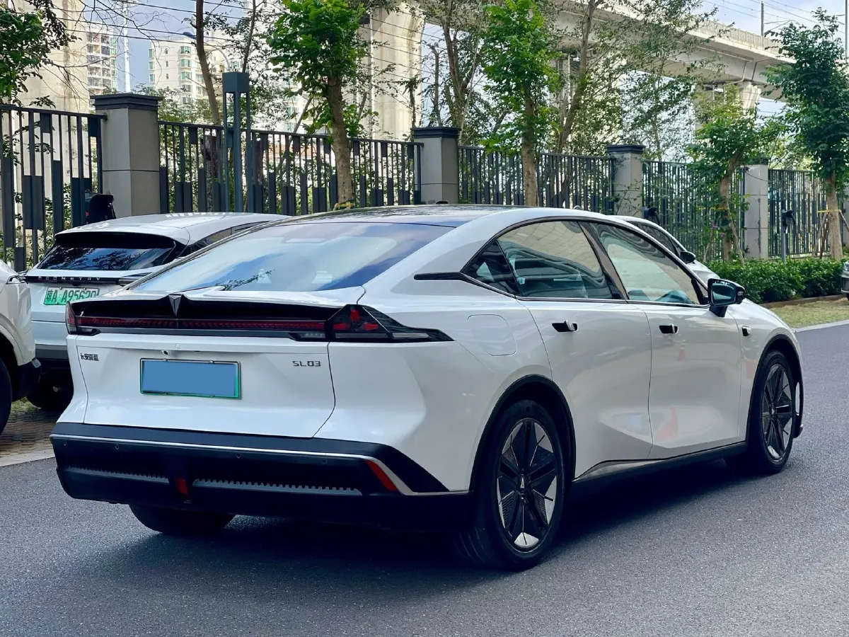 2022 DongFeng Forthing LingZhi EV BEV 68.4KWH,autocango,china used car exporter,china ev exporter,chinese used car exporter,chinese used ev exporter