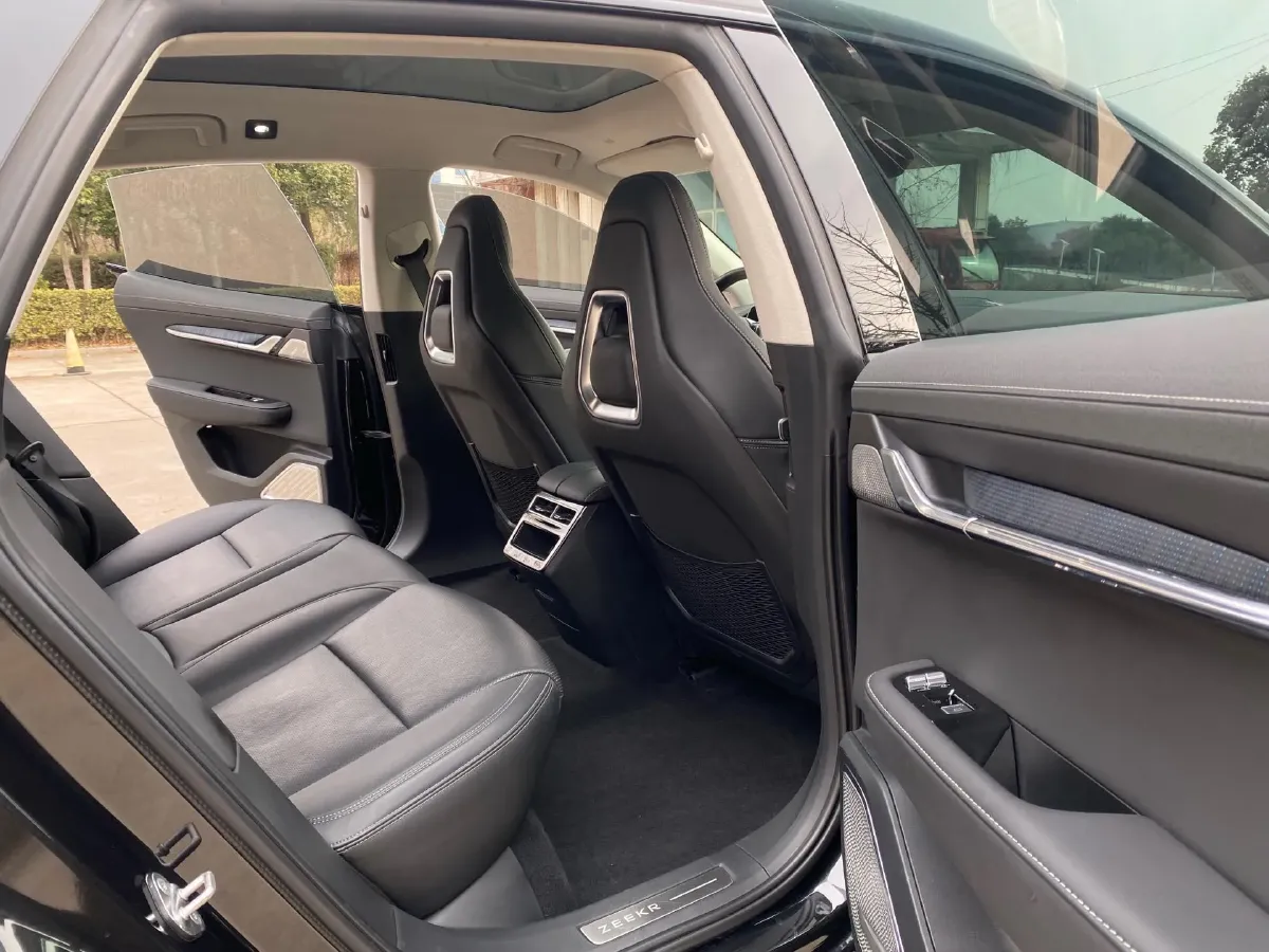 2023 Zeekr 001 BEV 86KWH,autocango,china used car exporter,china ev exporter,chinese used car exporter,chinese used ev exporter