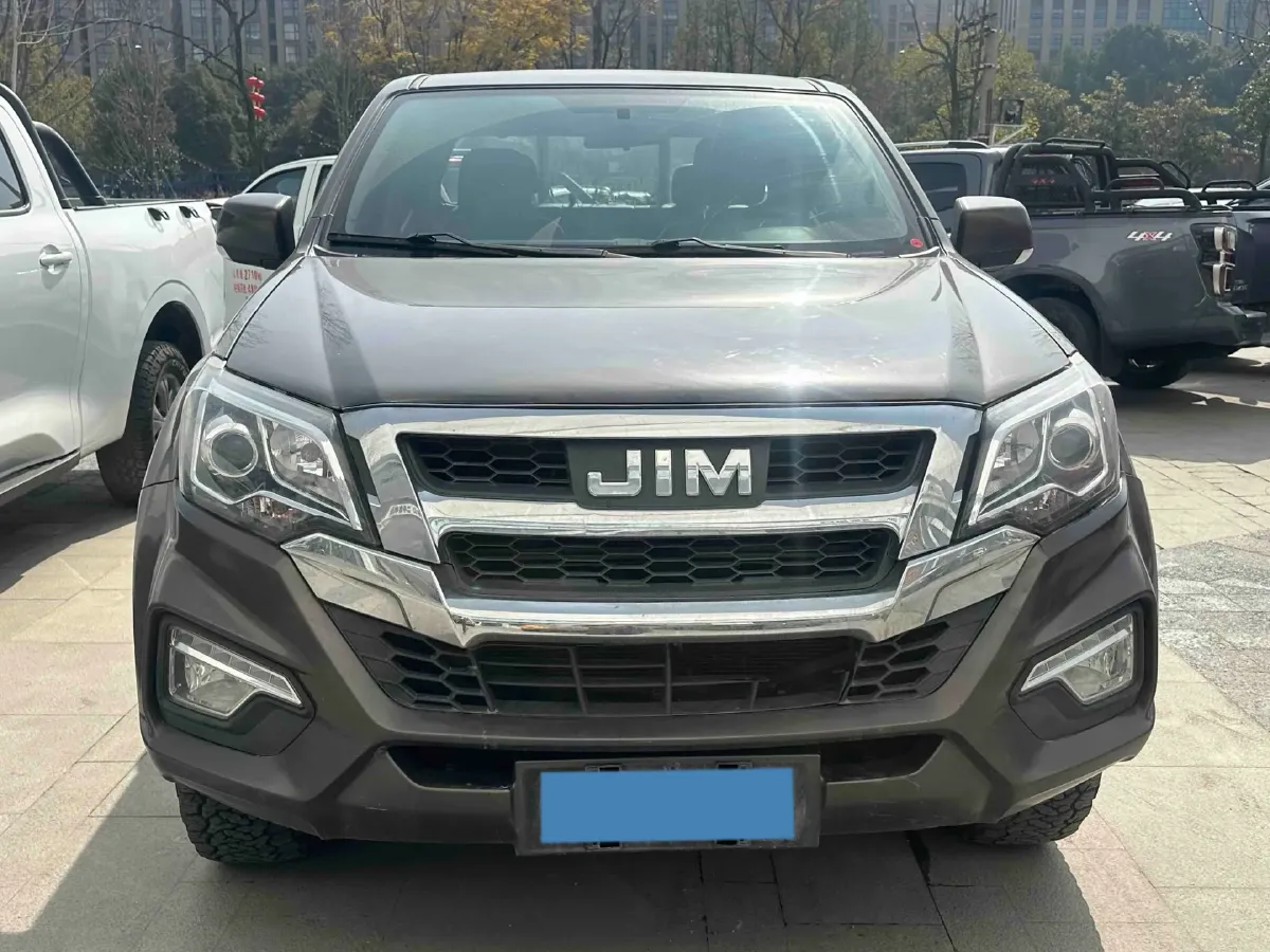 2022 Isuzu RE-MAX Jim 2.8T 120HP L4 5MT,autocango,china used car exporter,china ev exporter,chinese used car exporter,chinese used ev exporter