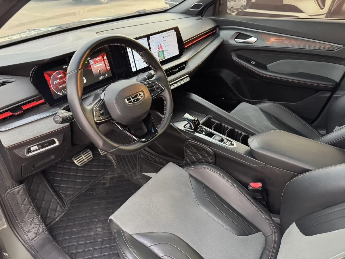 2022 Geely Binray 1.5T 181HP L4 7DCT,autocango,china used car exporter,china ev exporter,chinese used car exporter,chinese used ev exporter