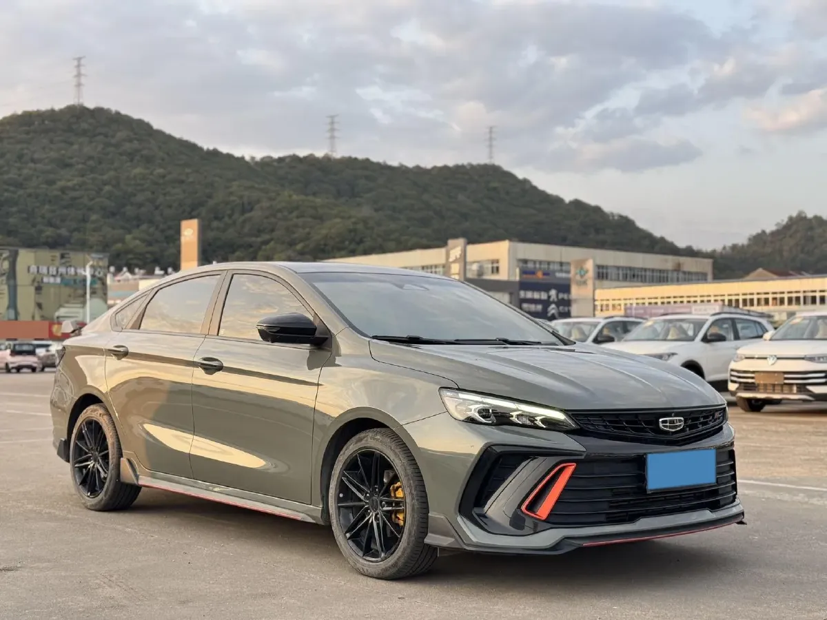 2022 Geely Binray 1.5T 181HP L4 7DCT,autocango,china used car exporter,china ev exporter,chinese used car exporter,chinese used ev exporter