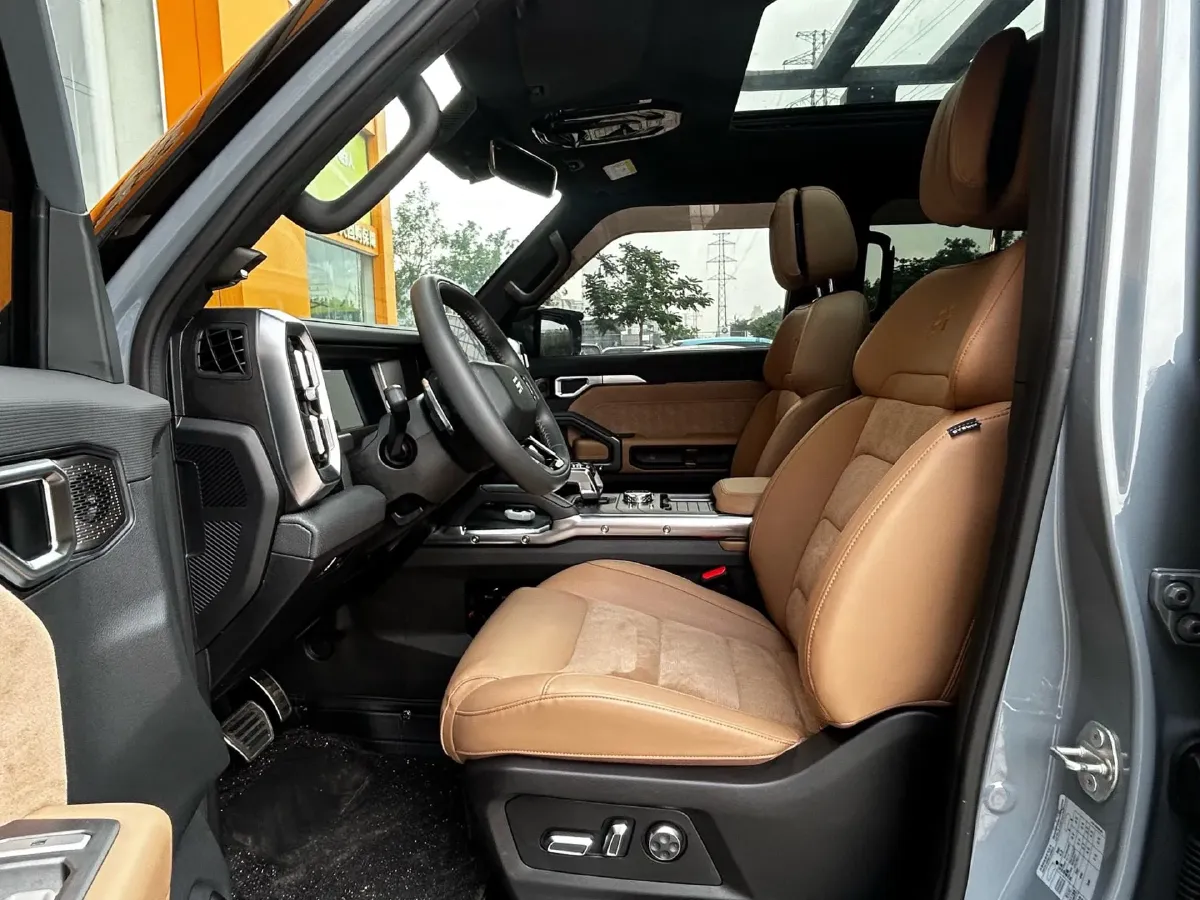 2023 Jetour Traveller 2.0T 254HP L4 8AT,autocango,china used car exporter,china ev exporter,chinese used car exporter,chinese used ev exporter