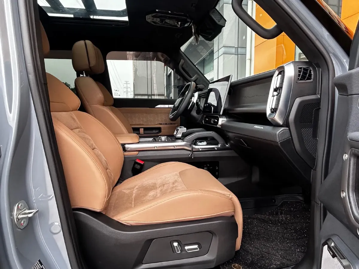 2023 Jetour Traveller 2.0T 254HP L4 8AT,autocango,china used car exporter,china ev exporter,chinese used car exporter,chinese used ev exporter