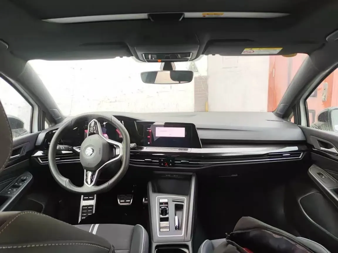 2023 Volkswagen Golf 1.4T 150HP L4 7DCT,autocango,china used car exporter,china ev exporter,chinese used car exporter,chinese used ev exporter