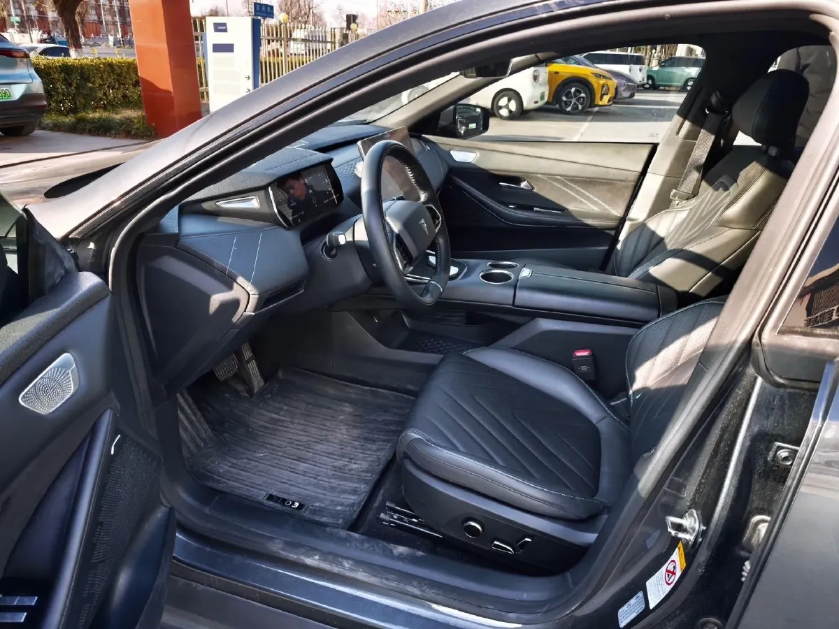 2023 Deepal SL03 1.5L 95HP L4 REEV 18.99KWH,autocango,china used car exporter,china ev exporter,chinese used car exporter,chinese used ev exporter