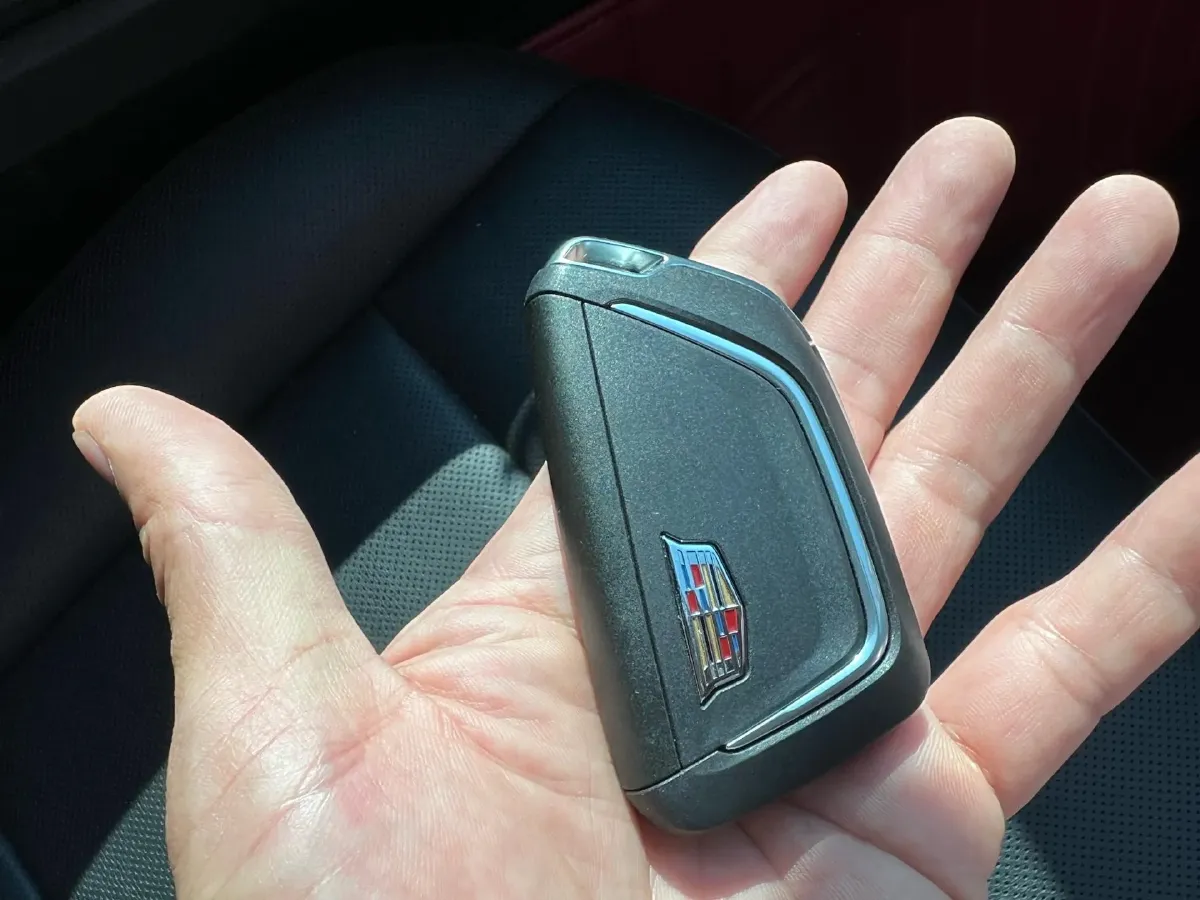 2024 Cadillac CT5 2.0T 237HP L4 10AT,autocango,china used car exporter,china ev exporter,chinese used car exporter,chinese used ev exporter