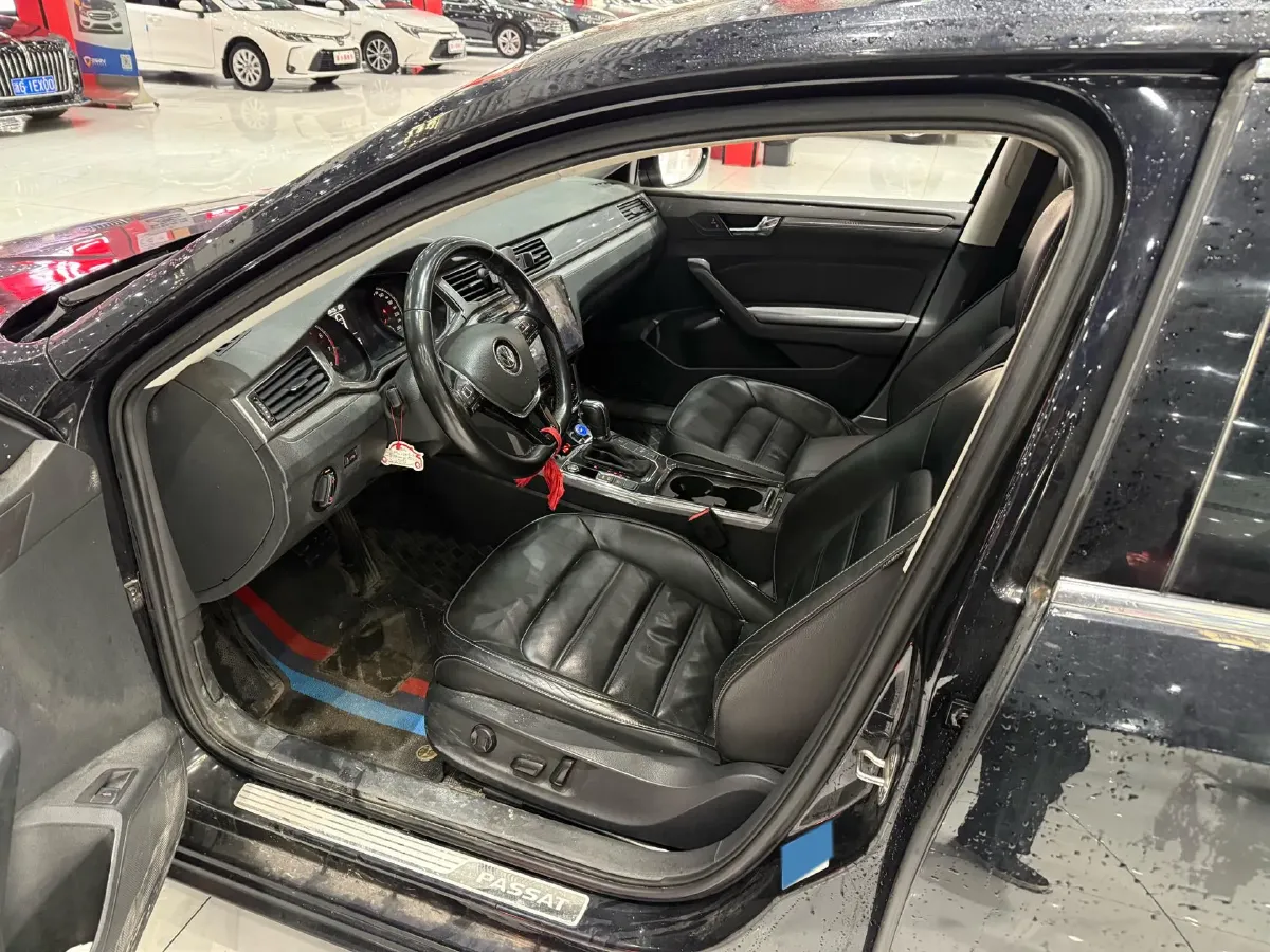 2017 Volkswagen Passat 1.8T 180HP L4 7DCT,autocango,china used car exporter,china ev exporter,chinese used car exporter,chinese used ev exporter