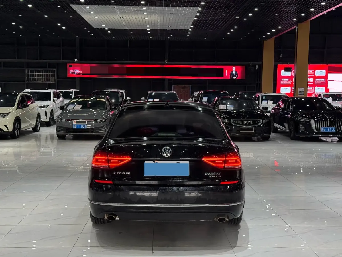 2017 Volkswagen Passat 1.8T 180HP L4 7DCT,autocango,china used car exporter,china ev exporter,chinese used car exporter,chinese used ev exporter