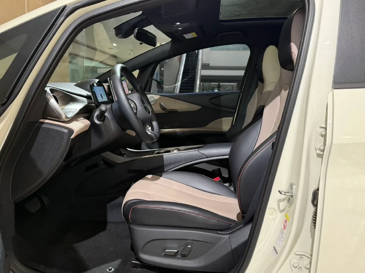 2021 BYD Yuan Pro BEV 50.1KWH,autocango,china used car exporter,china ev exporter,chinese used car exporter,chinese used ev exporter