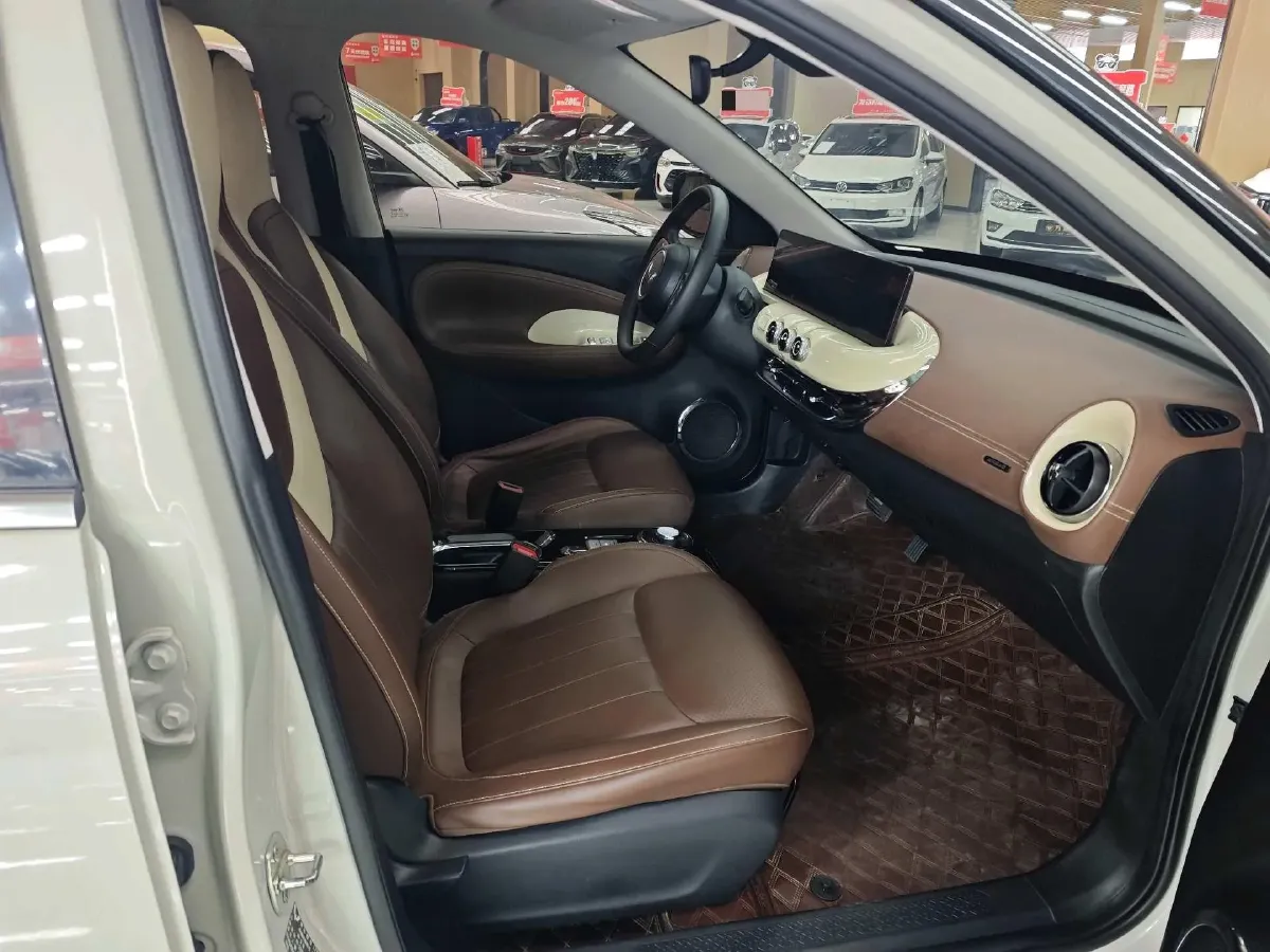 2023 WuLing BinGuo BEV 31.9KWH,autocango,china used car exporter,china ev exporter,chinese used car exporter,chinese used ev exporter