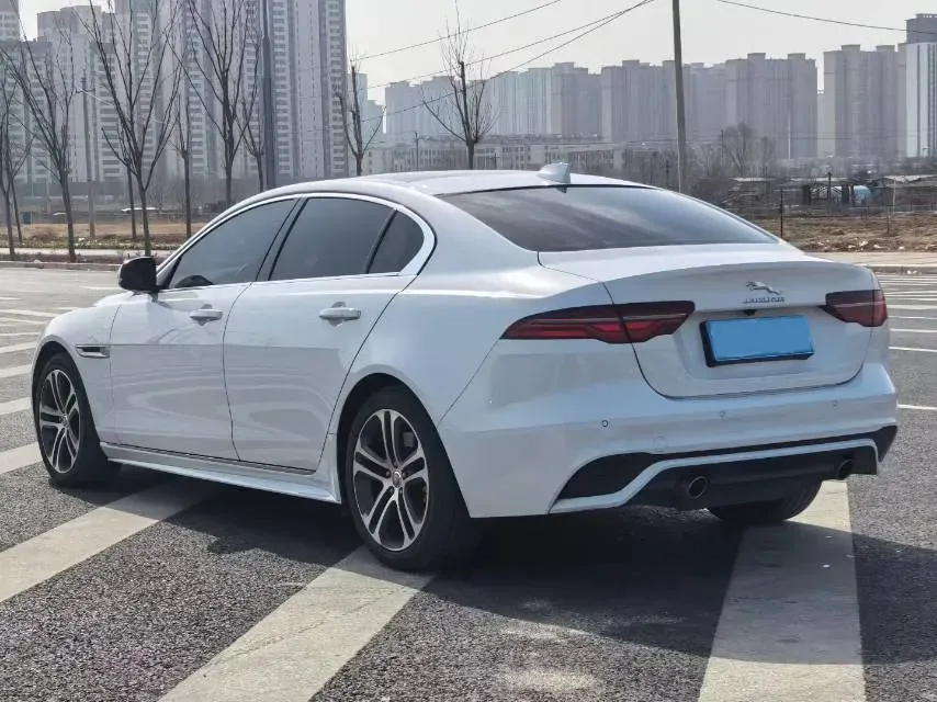 2021 Jaguar XEL 2.0T 250HP L4 8AT,autocango,china used car exporter,china ev exporter,chinese used car exporter,chinese used ev exporter