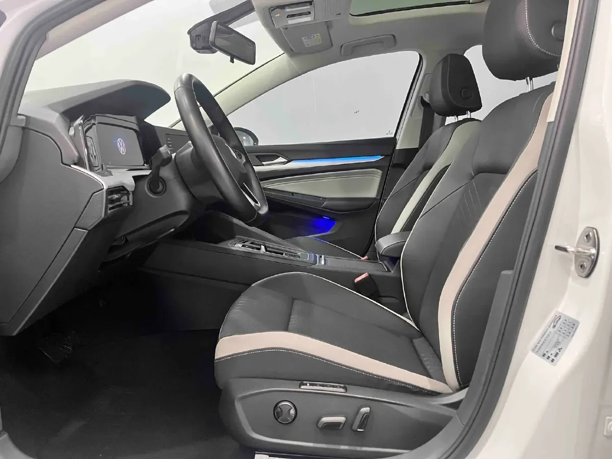 2021 Volkswagen Golf 1.4T 150HP L4 7DCT,autocango,china used car exporter,china ev exporter,chinese used car exporter,chinese used ev exporter