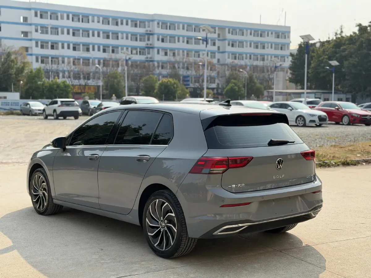 2021 Volkswagen Golf 1.4T 150HP L4 7DCT,autocango,china used car exporter,china ev exporter,chinese used car exporter,chinese used ev exporter