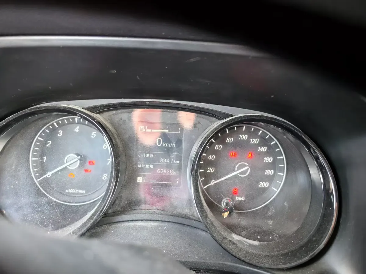 2020 WuLing HongGuang Plus 1.5L 99HP L4 6MT,autocango,china used car exporter,china ev exporter,chinese used car exporter,chinese used ev exporter