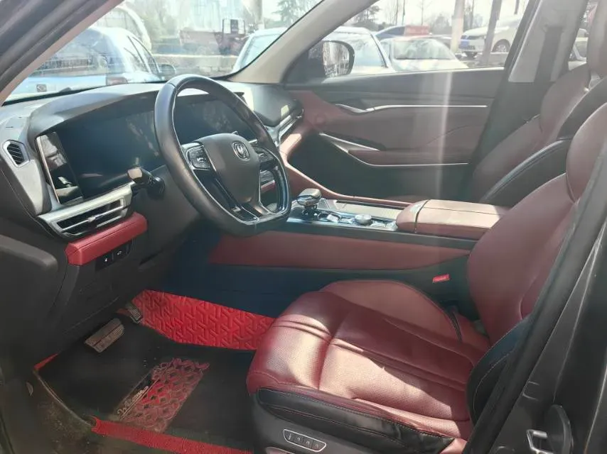 2020 ChangAn CS75 Plus 2.0T 233HP L4 8AT,autocango,china used car exporter,china ev exporter,chinese used car exporter,chinese used ev exporter