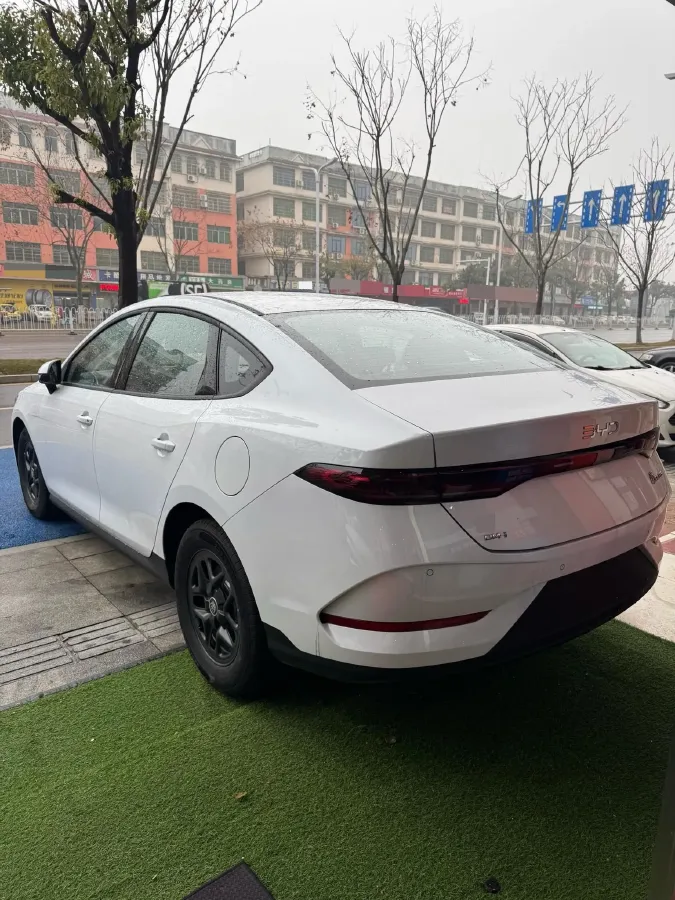 2025 BYD Qin Plus 1.5L 101HP L4 E-CVT PHEV 7.68KWH,autocango,china used car exporter,china ev exporter,chinese used car exporter,chinese used ev exporter