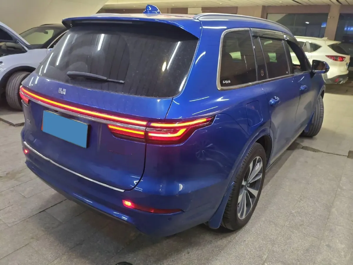 2020 Li ONE Range Extended 131HP REEV 40.5KWH,autocango,china used car exporter,china ev exporter,chinese used car exporter,chinese used ev exporter