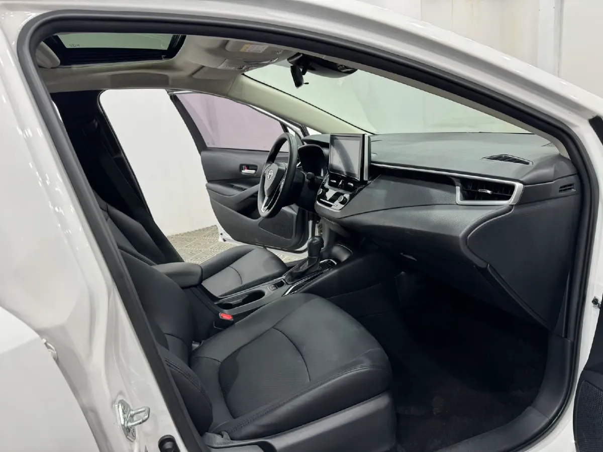 2021 Toyota Corolla 1.5L 121HP L3 CVT,autocango,china used car exporter,china ev exporter,chinese used car exporter,chinese used ev exporter