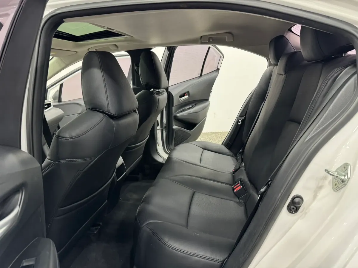 2021 Toyota Corolla 1.5L 121HP L3 CVT,autocango,china used car exporter,china ev exporter,chinese used car exporter,chinese used ev exporter