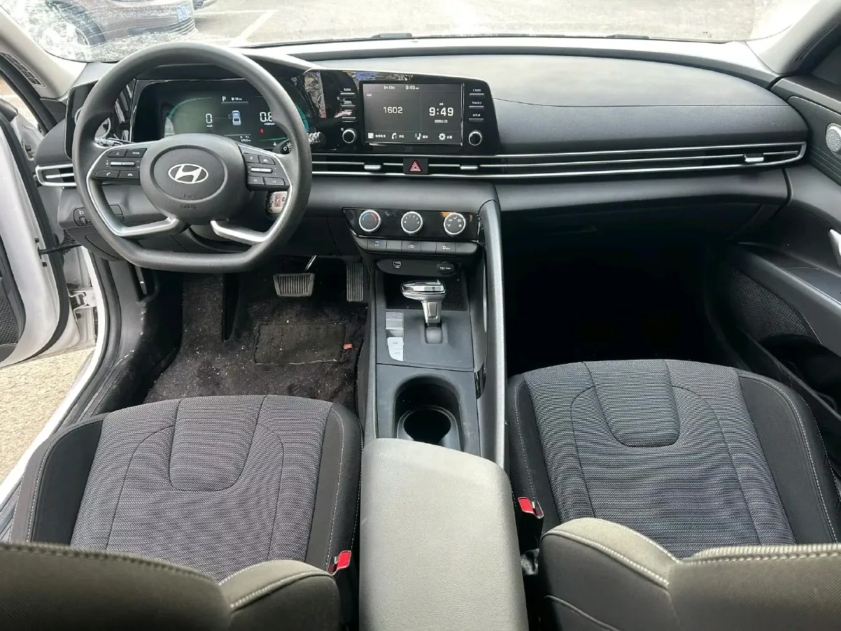 2023 Hyundai Elantra 1.5L 115HP L4 CVT,autocango,china used car exporter,china ev exporter,chinese used car exporter,chinese used ev exporter