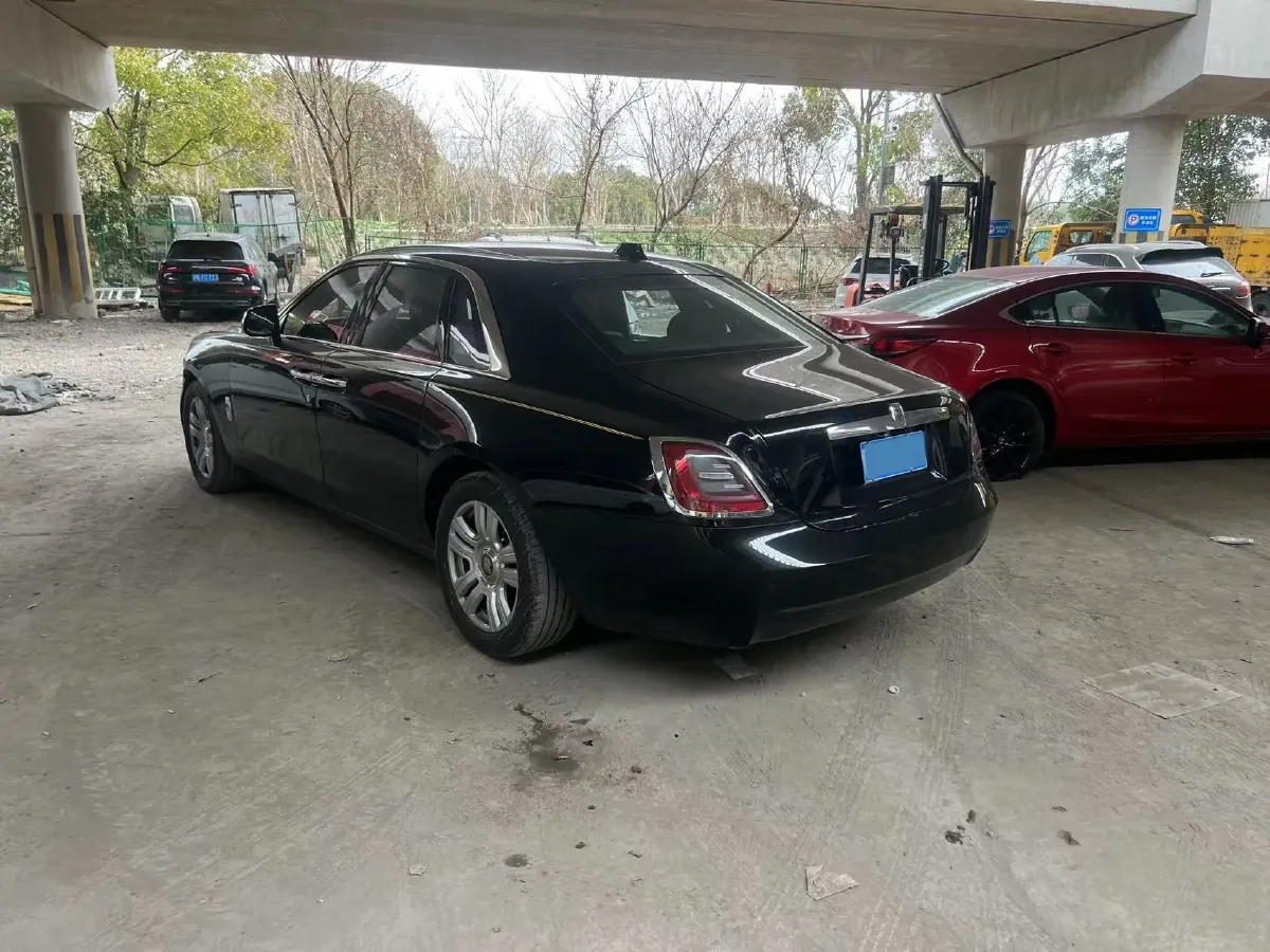 2021 Rolls-Royce Ghost 6.7T 571HP V12 8AT,autocango,china used car exporter,china ev exporter,chinese used car exporter,chinese used ev exporter