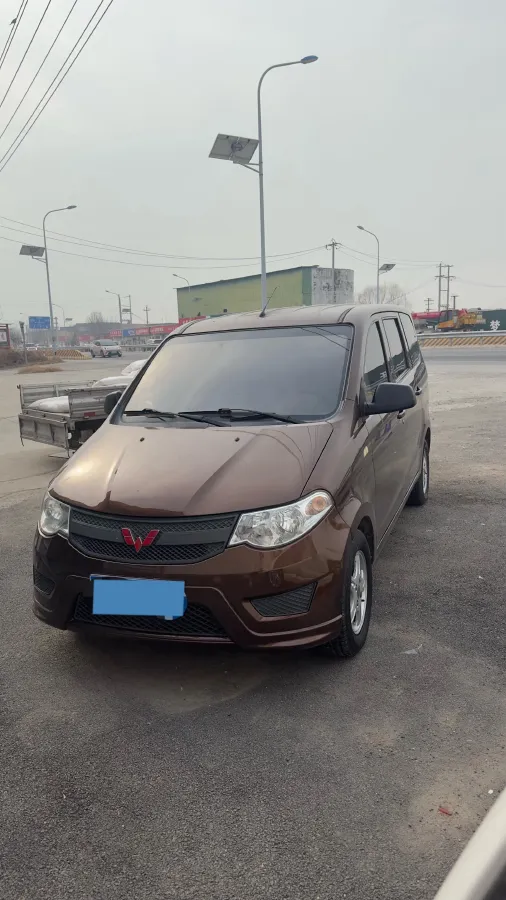 2018 WuLing HongGuang 1.5L 105HP L4 5MT,autocango,china used car exporter,china ev exporter,chinese used car exporter,chinese used ev exporter