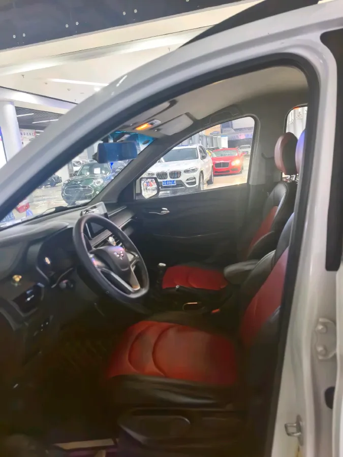 2018 WuLing HongGuang S3 1.5L 112HP L4 6MT,autocango,china used car exporter,china ev exporter,chinese used car exporter,chinese used ev exporter