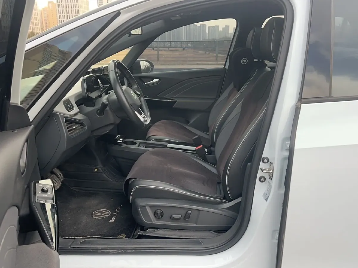 2023 Volkswagen ID.3 BEV 52.8KWH,autocango,china used car exporter,china ev exporter,chinese used car exporter,chinese used ev exporter