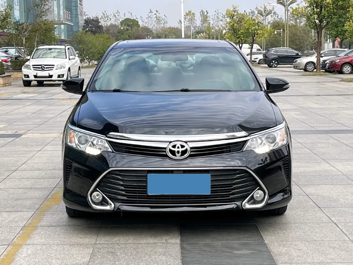 2016 Toyota Camry 2.0L 167HP L4 6AT,autocango,china used car exporter,china ev exporter,chinese used car exporter,chinese used ev exporter